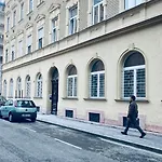 Downtown Mini * Budapeste